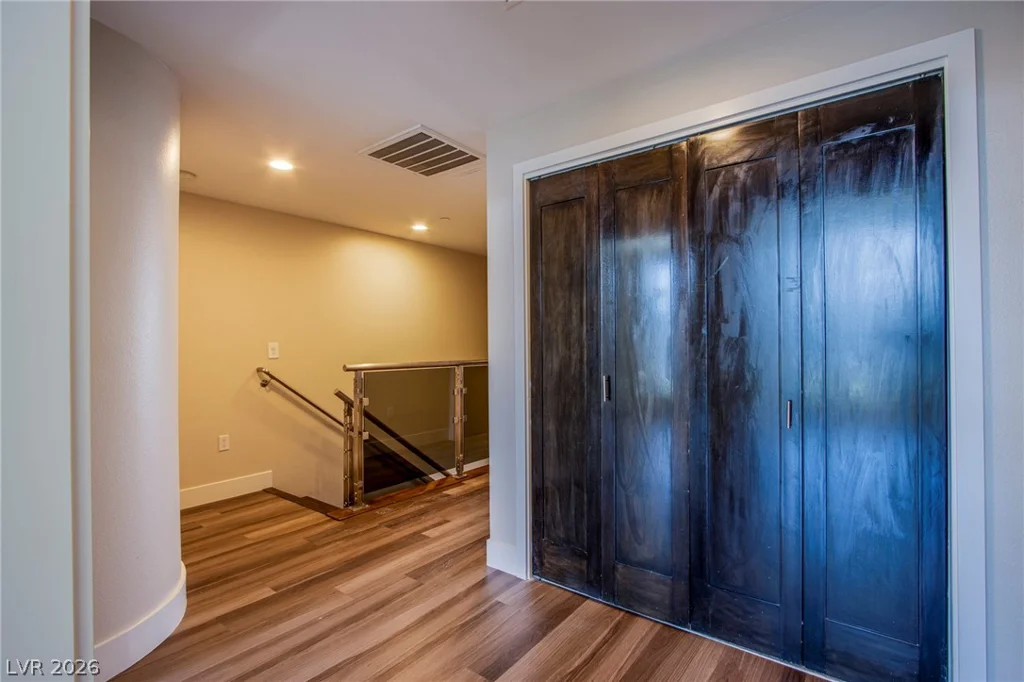 8925 Flamingo, Las Vegas, NV 89147