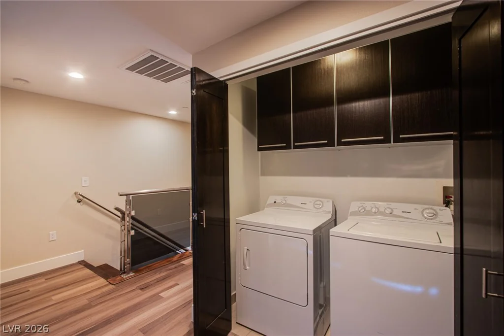 8925 Flamingo, Las Vegas, NV 89147