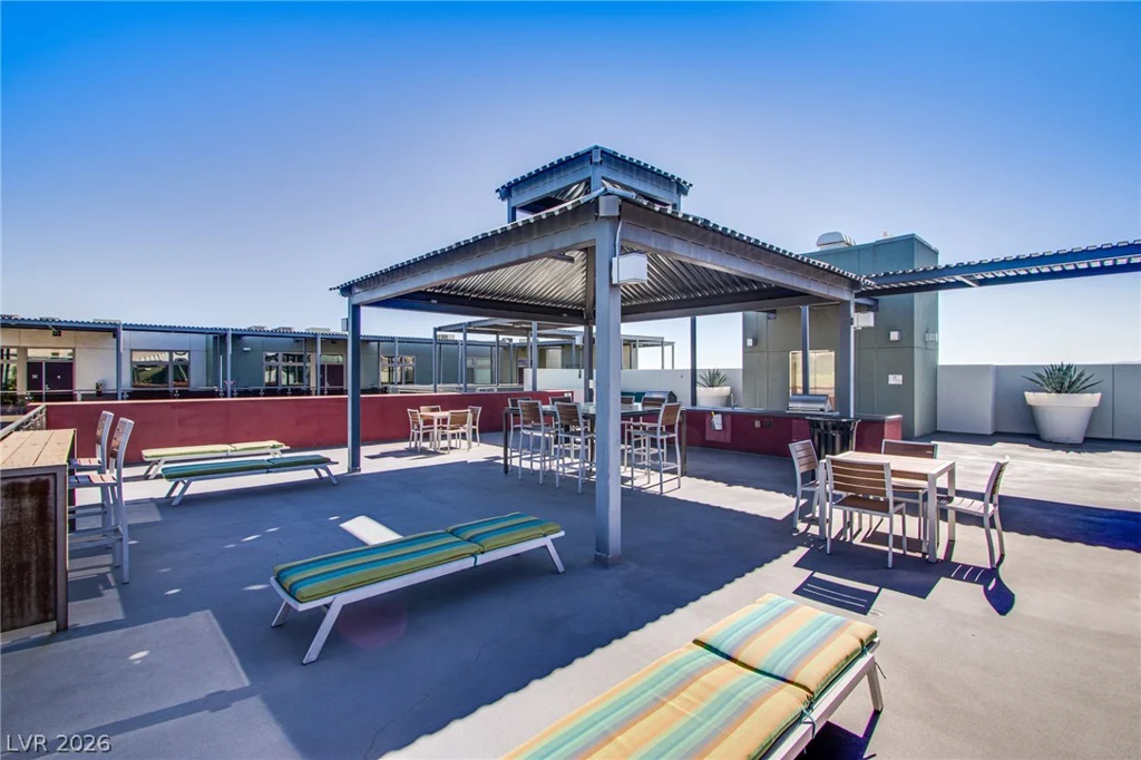 8925 Flamingo, Las Vegas, NV 89147