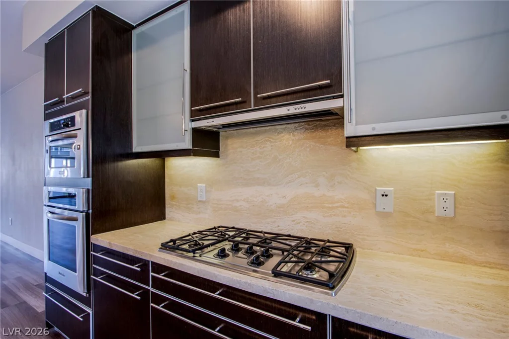 8925 Flamingo, Las Vegas, NV 89147