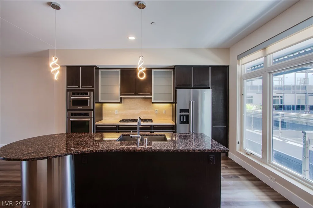 8925 Flamingo, Las Vegas, NV 89147