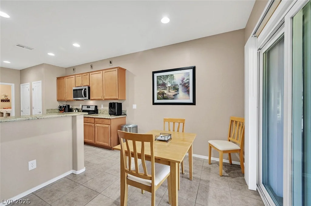 7525 Lintwhite, North Las Vegas, NV 89084