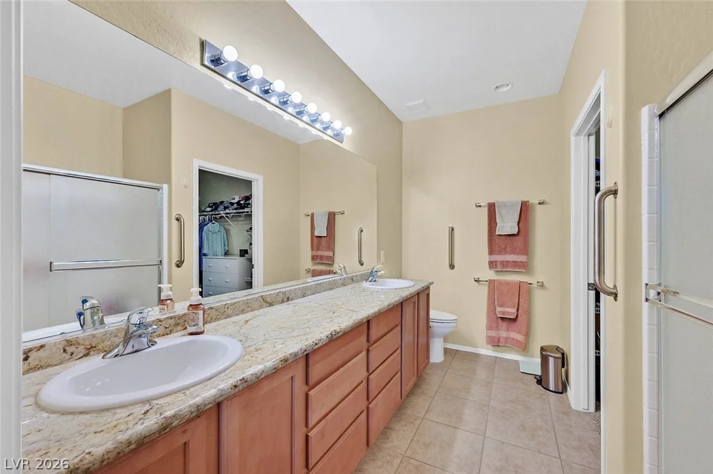 7525 Lintwhite, North Las Vegas, NV 89084
