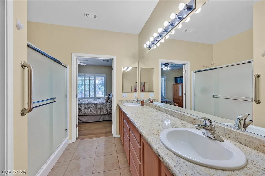 7525 Lintwhite, North Las Vegas, NV 89084