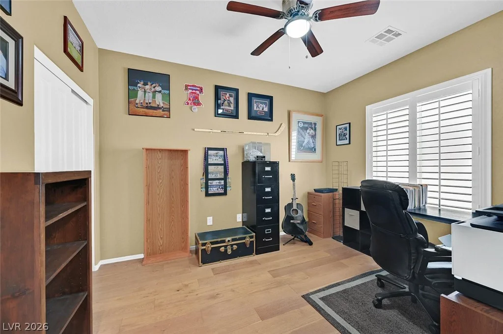 7525 Lintwhite, North Las Vegas, NV 89084