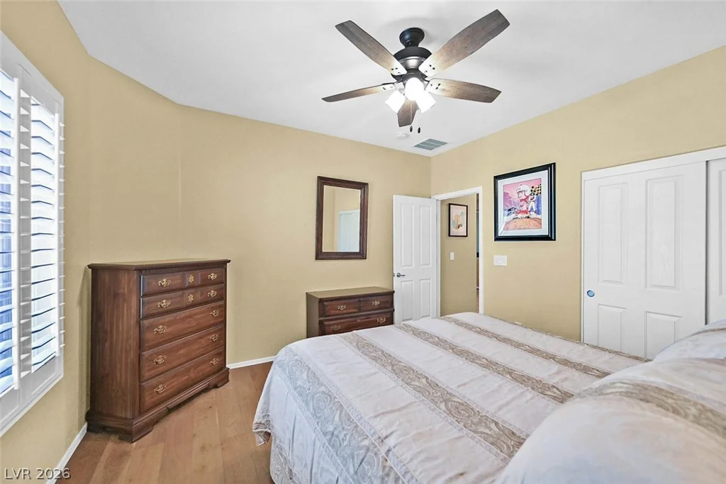 7525 Lintwhite, North Las Vegas, NV 89084