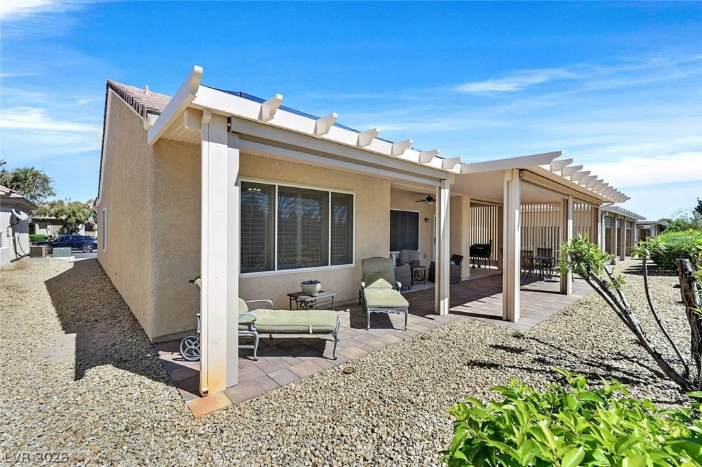 7525 Lintwhite, North Las Vegas, NV 89084