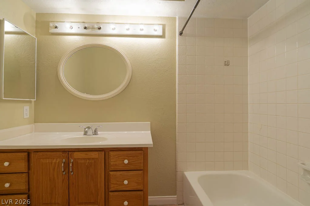 1400 Santa Margarita, Las Vegas, NV 89146