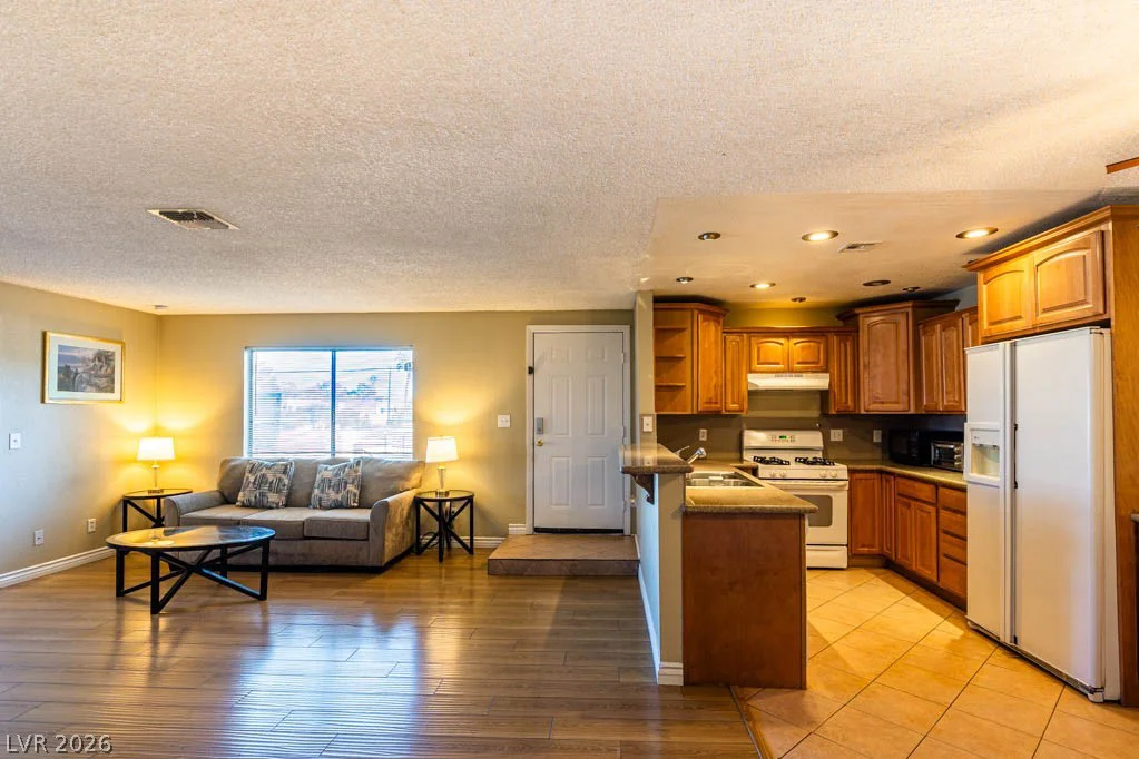 1400 Santa Margarita, Las Vegas, NV 89146