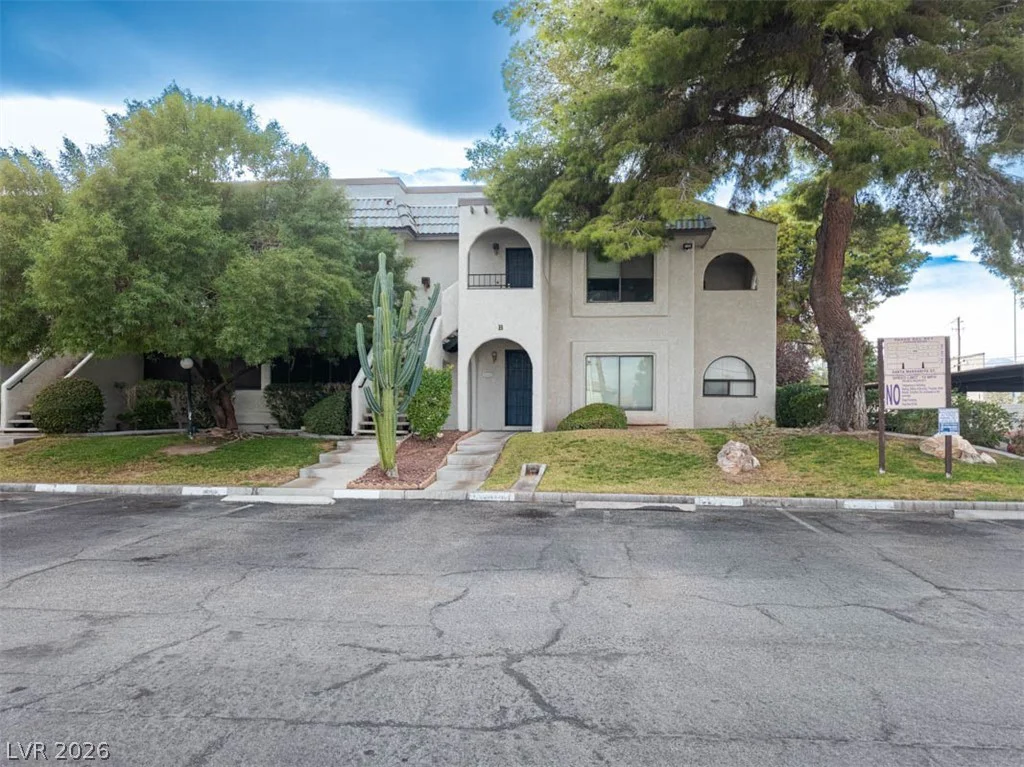 1400 Santa Margarita, Las Vegas, NV 89146