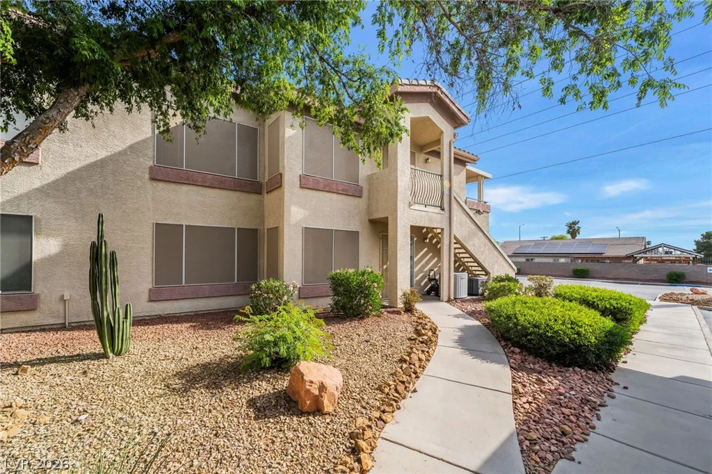 5710 Tropicana, Las Vegas, NV 89122