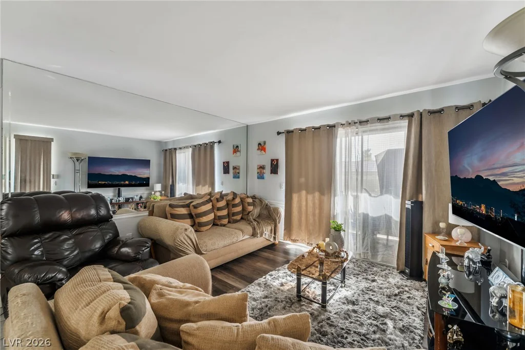 5710 Tropicana, Las Vegas, NV 89122