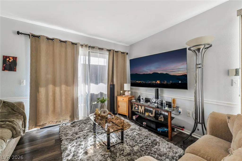 5710 Tropicana, Las Vegas, NV 89122