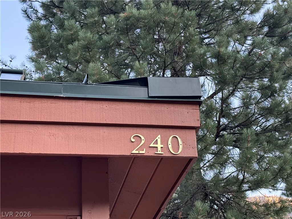 240 Alpine Crest, Mount Charleston, NV 89124