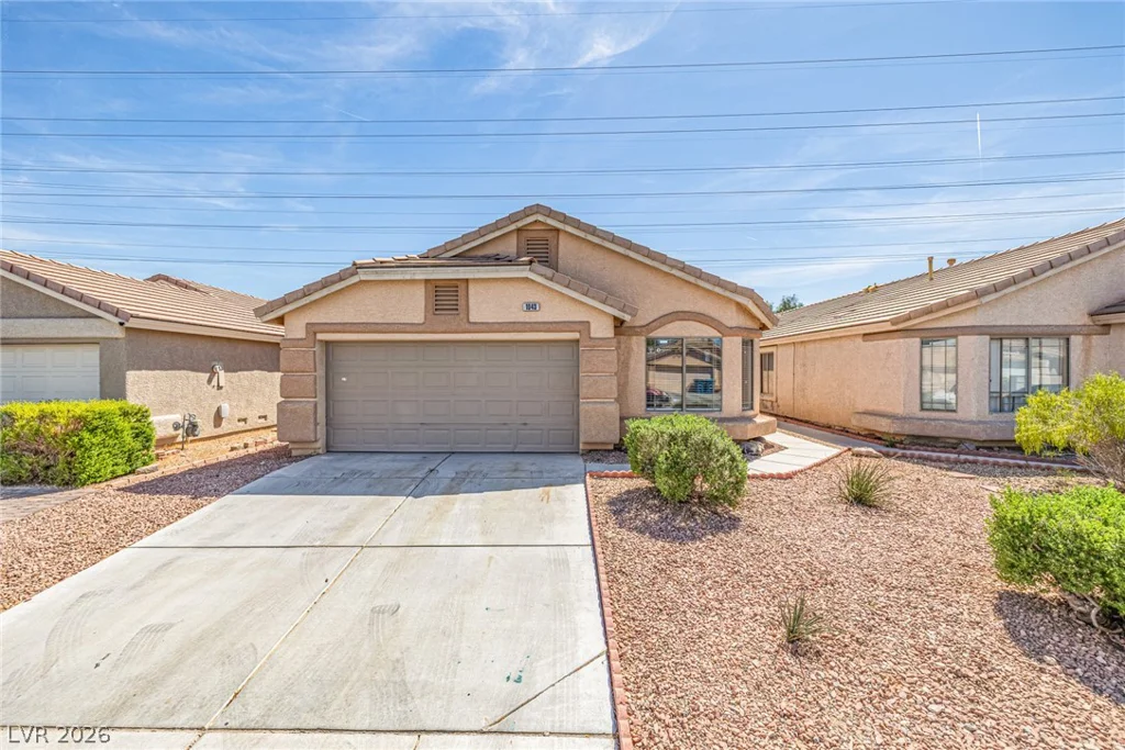 1043 Silver Creek, Las Vegas, NV 89183