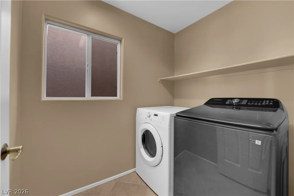 8246 Wuthering Heights, Las Vegas, NV 89113