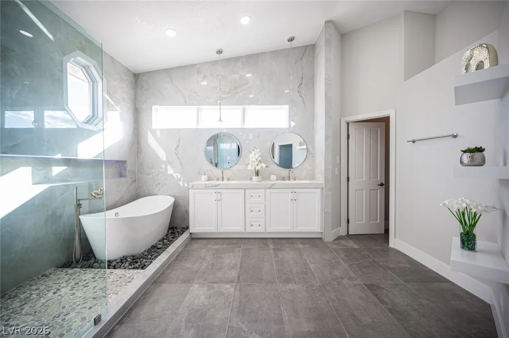 3110 Tenaya, Las Vegas, NV 89117