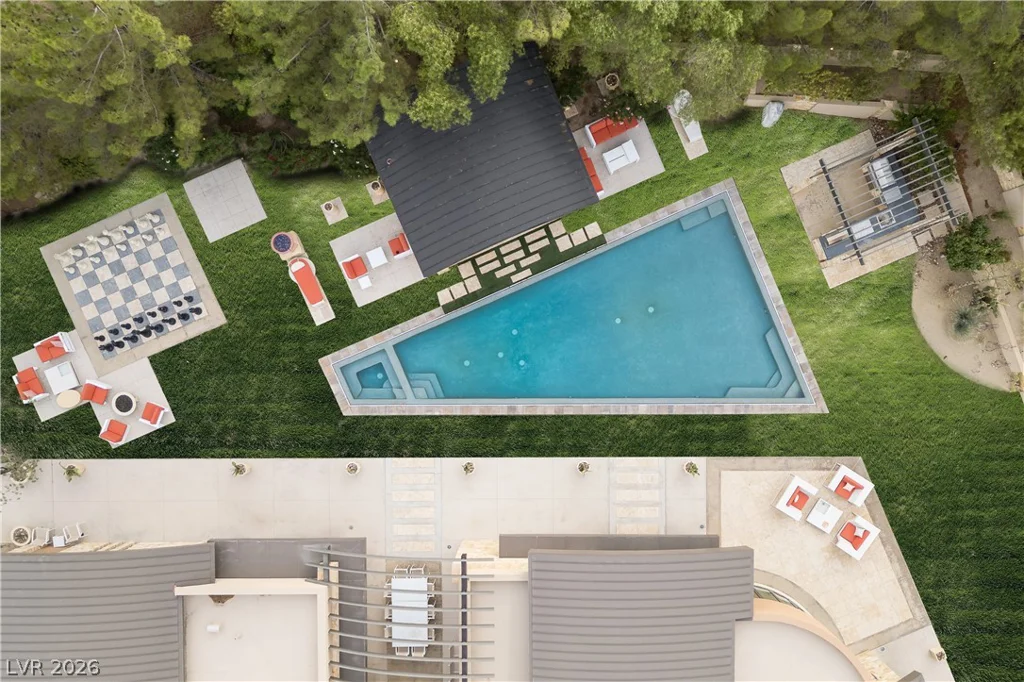 55 Skybird, Las Vegas, NV 89135