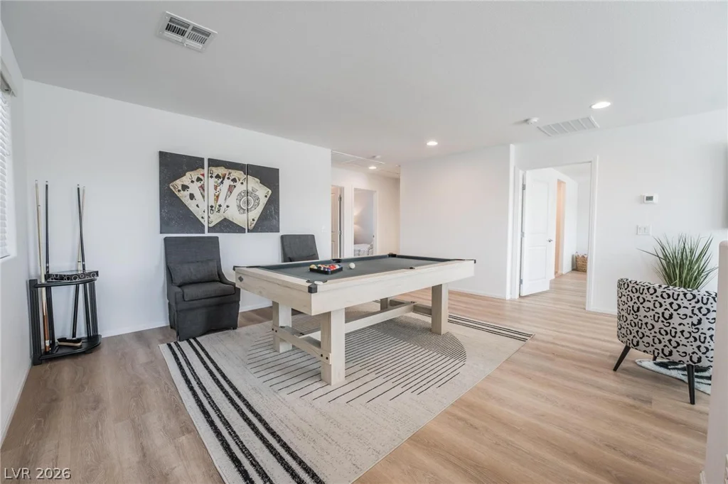 5340 Chase, North Las Vegas, NV 89081