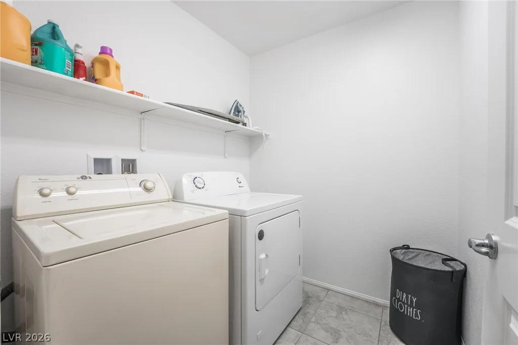 5340 Chase, North Las Vegas, NV 89081
