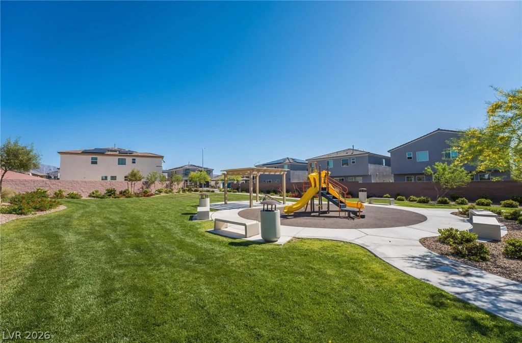 5340 Chase, North Las Vegas, NV 89081