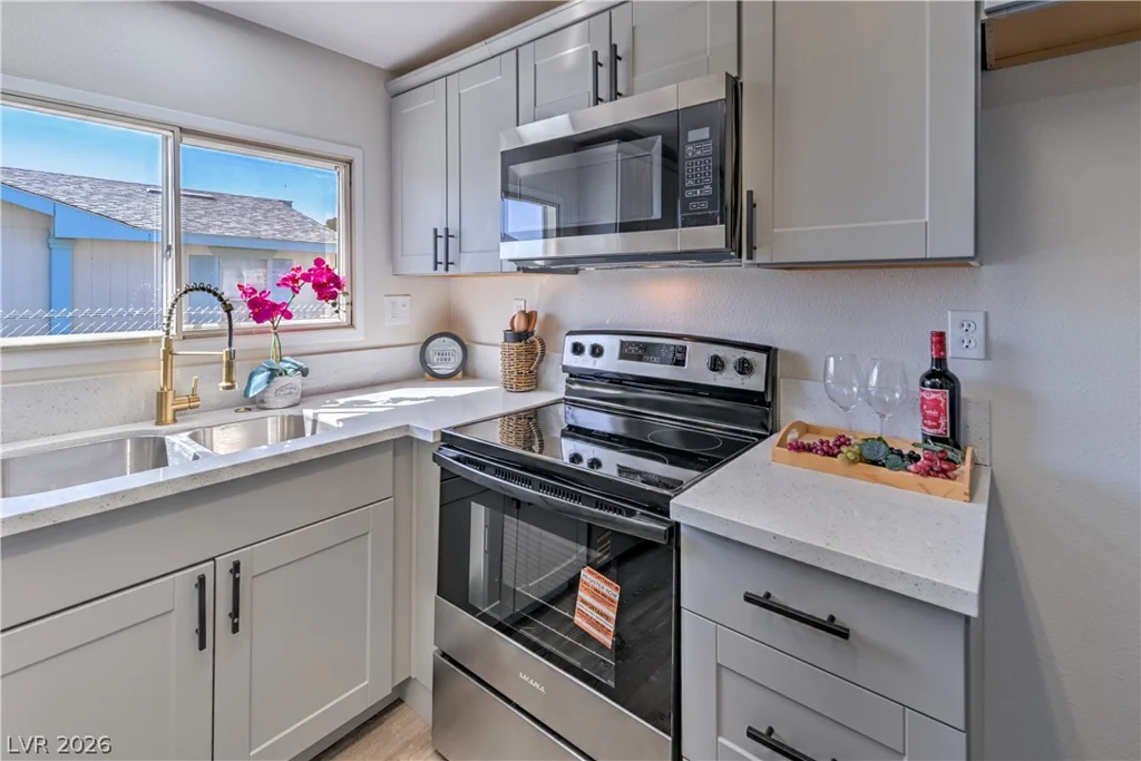 31 Tonopah, Pahrump, NV 89048