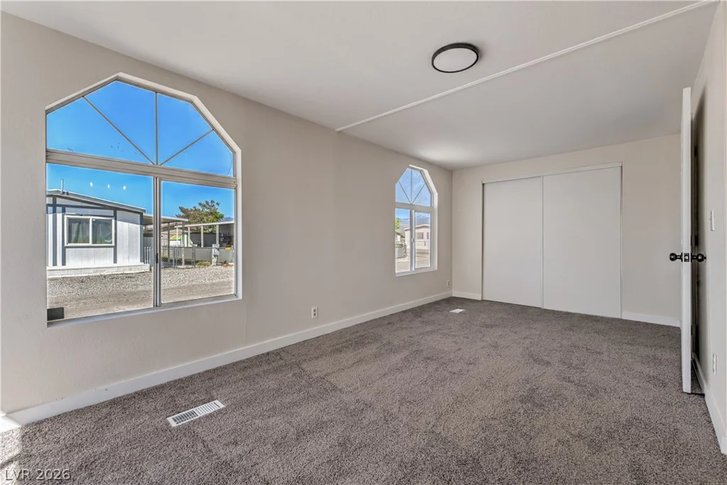 31 Tonopah, Pahrump, NV 89048