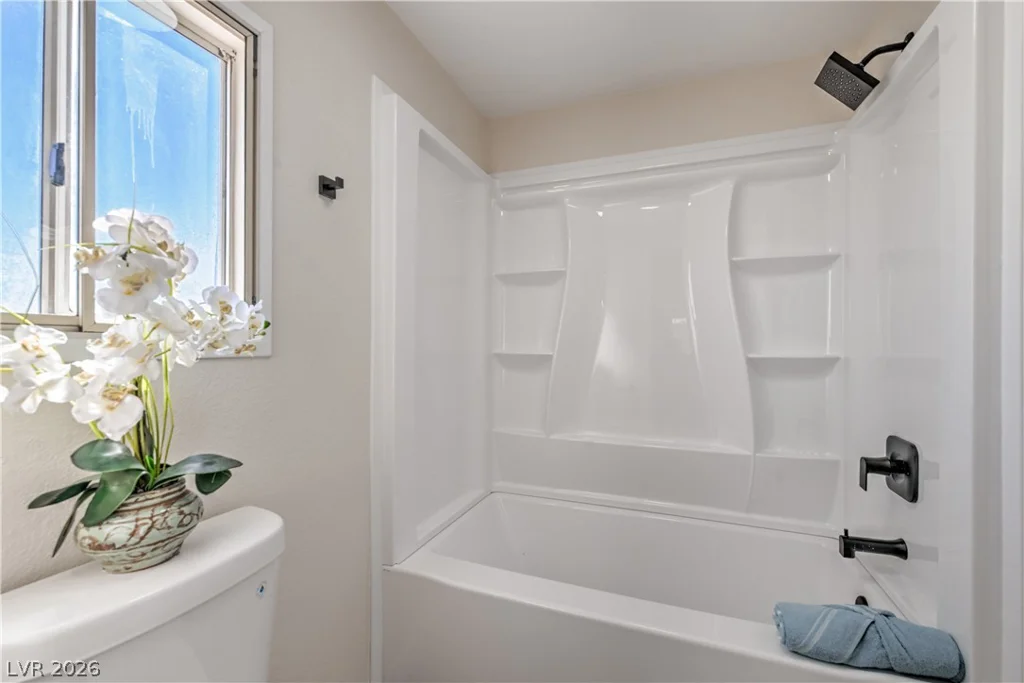 31 Tonopah, Pahrump, NV 89048