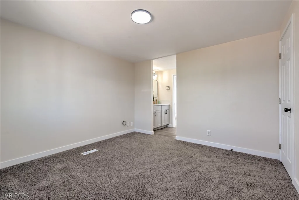 31 Tonopah, Pahrump, NV 89048