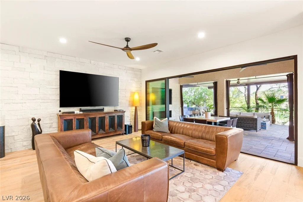 10301 ORKINEY, Las Vegas, NV 89144