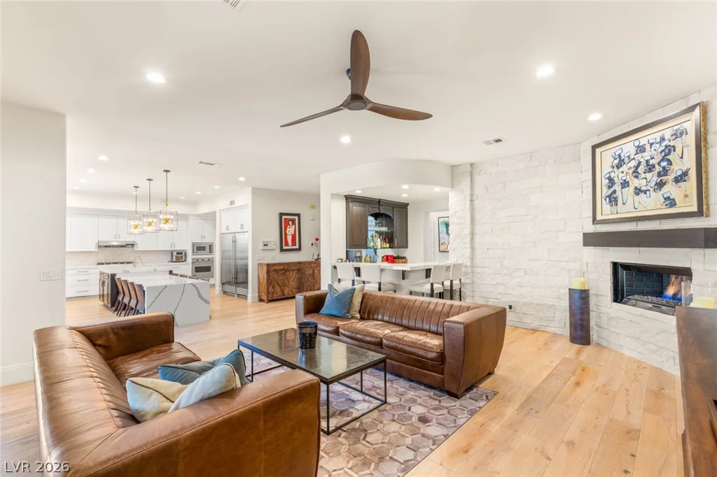 10301 ORKINEY, Las Vegas, NV 89144