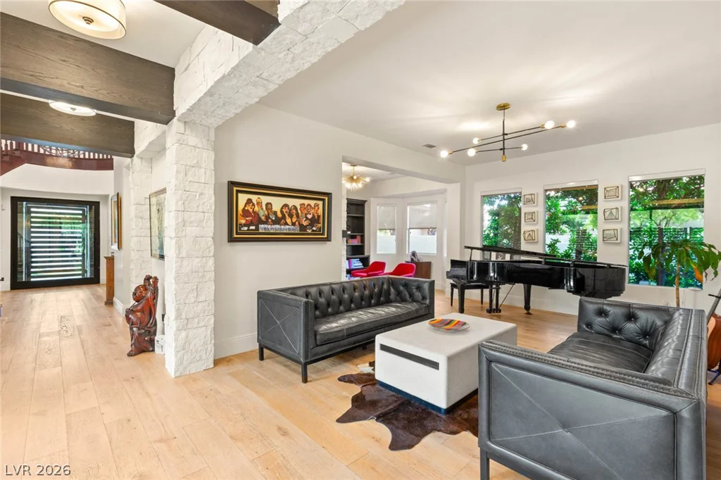 10301 ORKINEY, Las Vegas, NV 89144