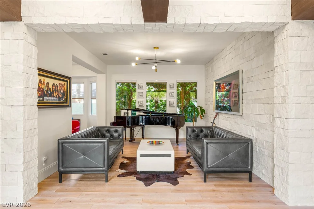 10301 ORKINEY, Las Vegas, NV 89144