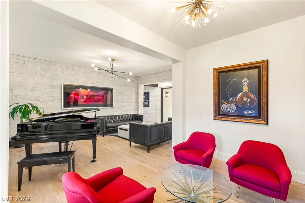 10301 ORKINEY, Las Vegas, NV 89144