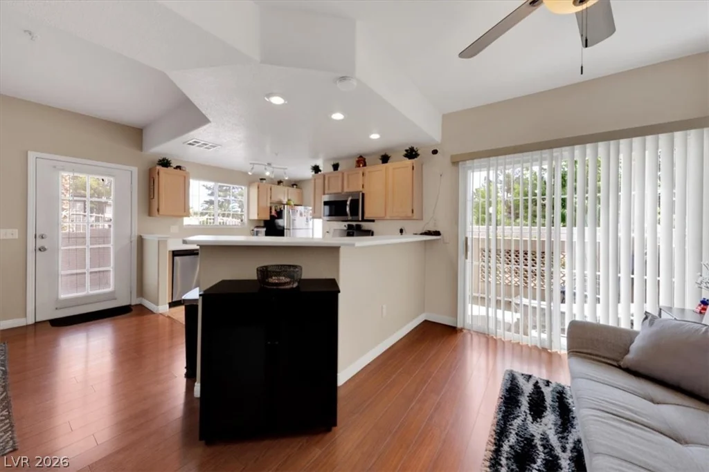 2925 Wigwam, Henderson, NV 89074