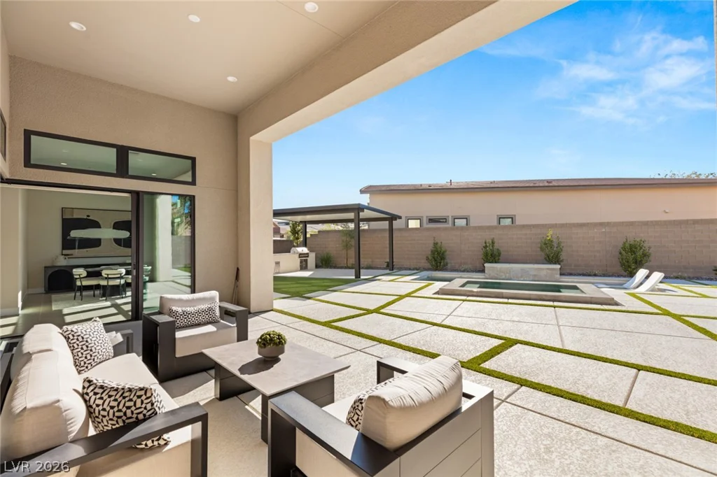 4687 Outlook Peak, Las Vegas, NV 89135