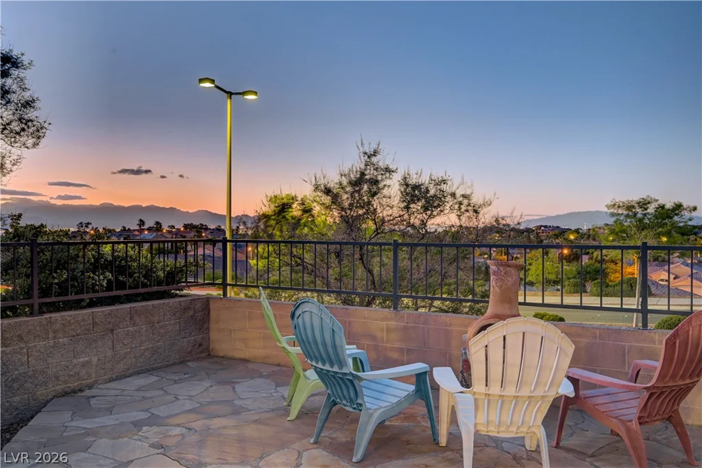2842 Freedom Hills, Henderson, NV 89052