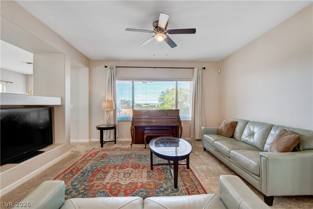 2842 Freedom Hills, Henderson, NV 89052