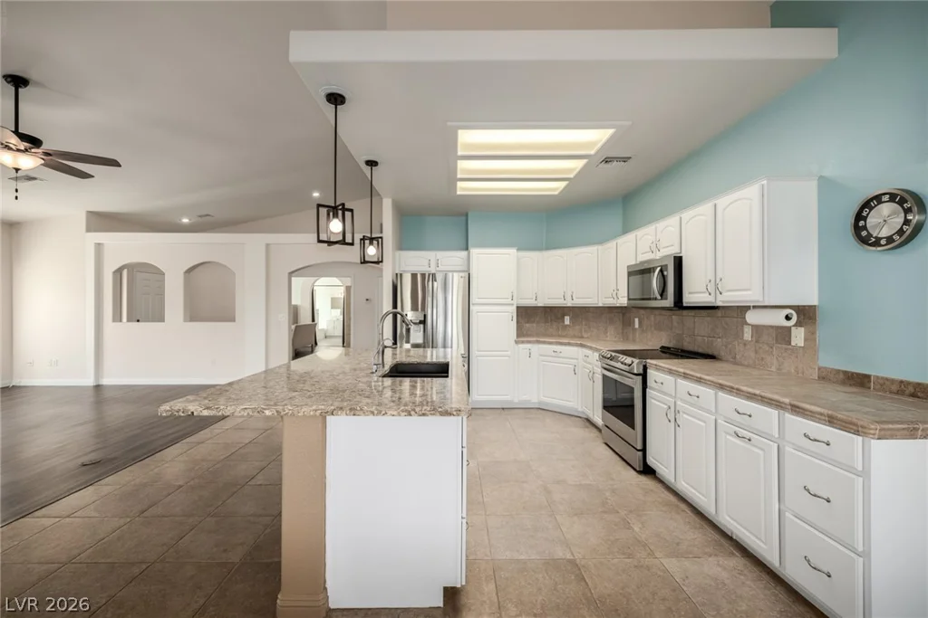 1255 Country Club, Laughlin, NV 89029