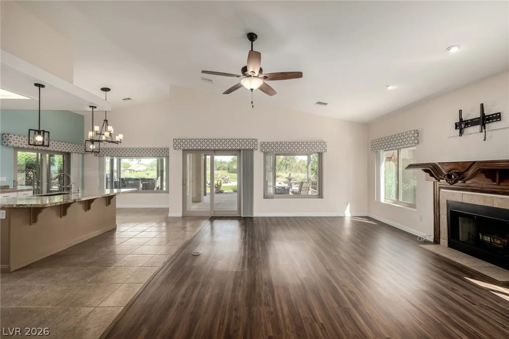 1255 Country Club, Laughlin, NV 89029