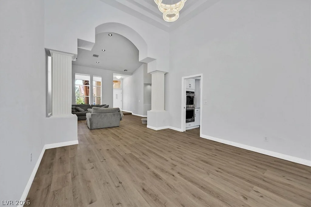 2021 Waterbury, Las Vegas, NV 89134