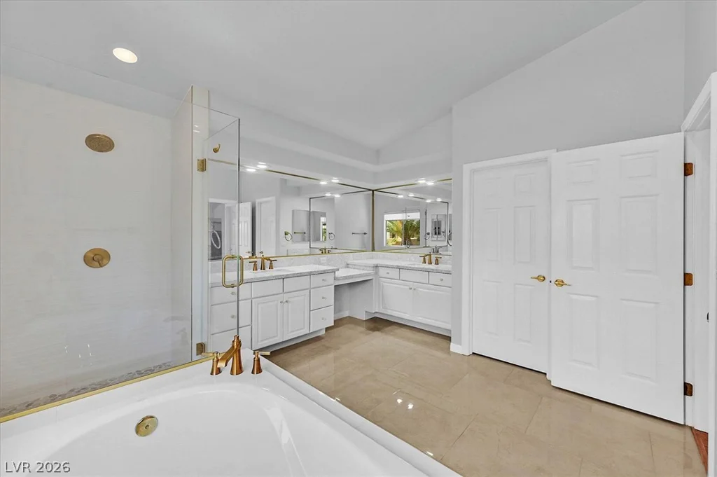 2021 Waterbury, Las Vegas, NV 89134