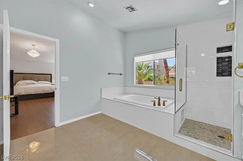 2021 Waterbury, Las Vegas, NV 89134