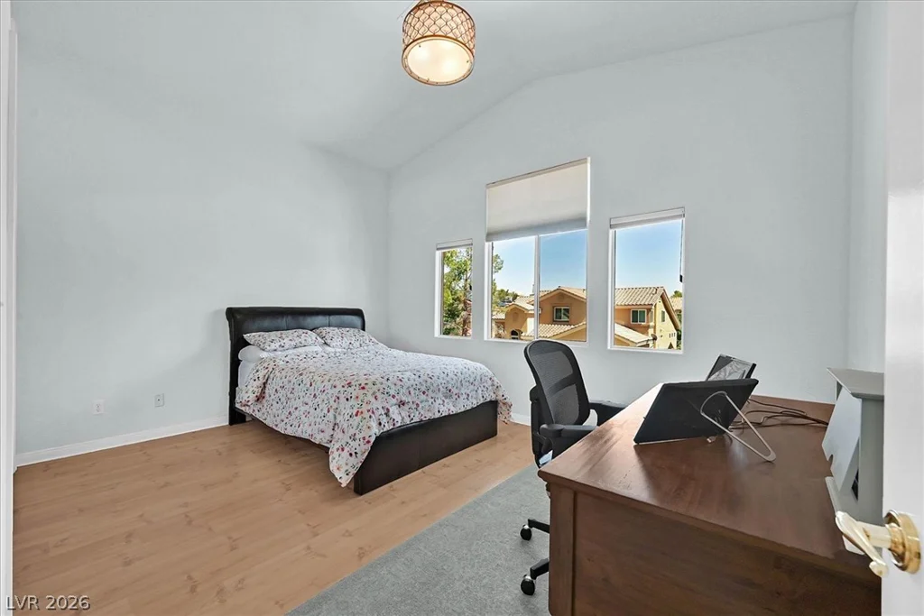 2021 Waterbury, Las Vegas, NV 89134