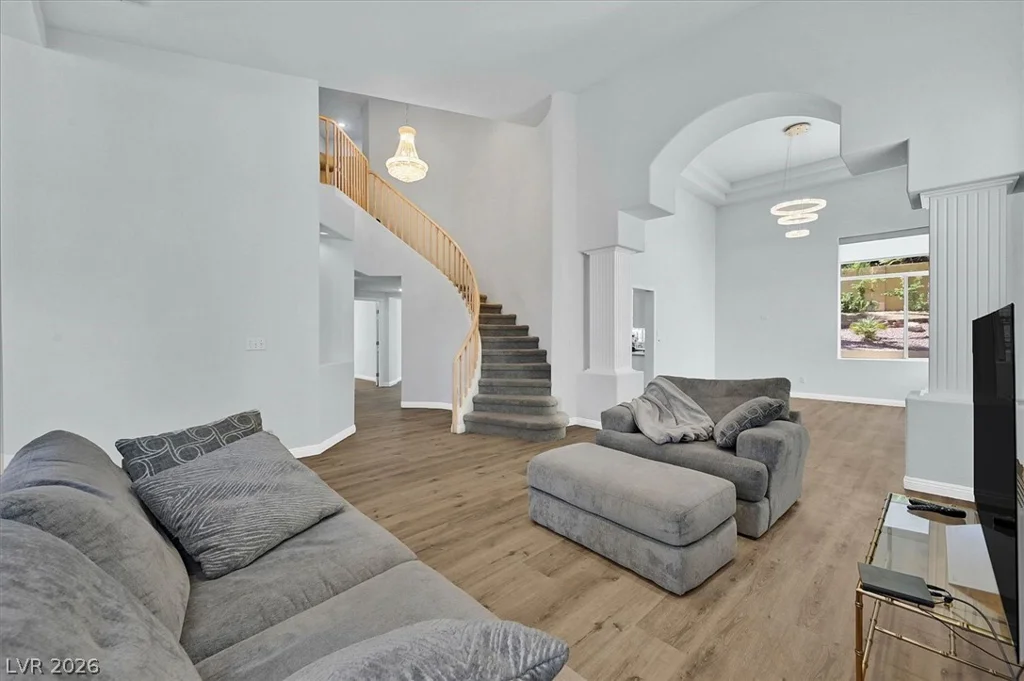 2021 Waterbury, Las Vegas, NV 89134