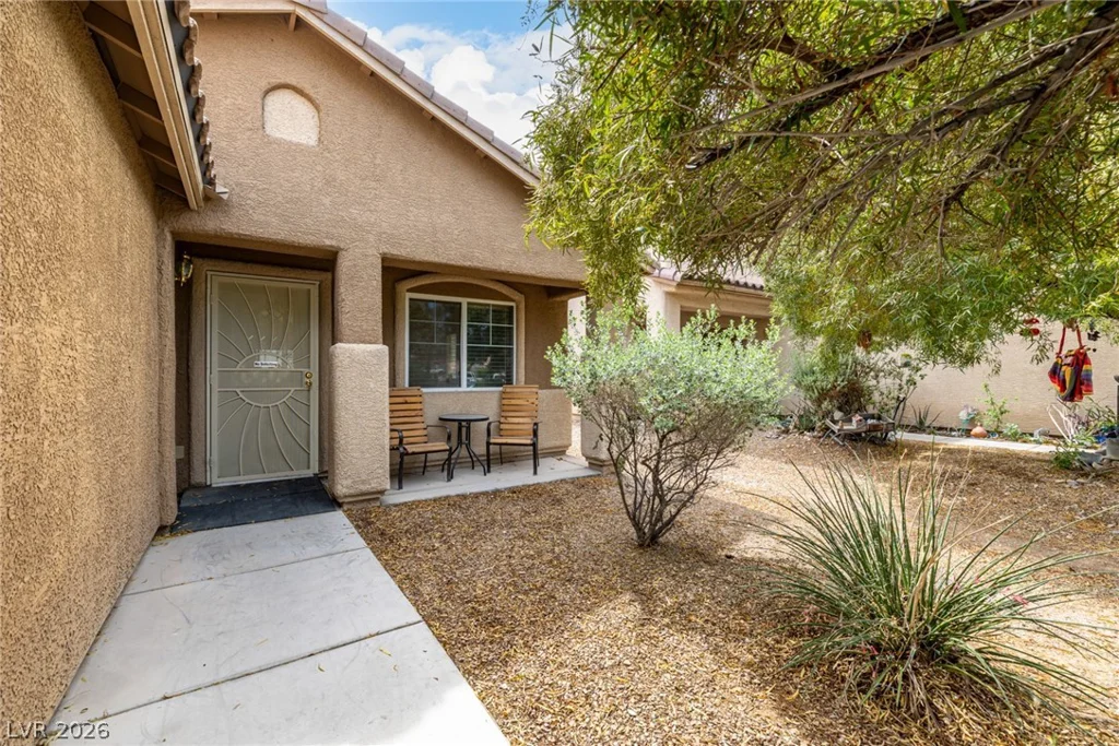 2821 Woodland Park, North Las Vegas, NV 89086