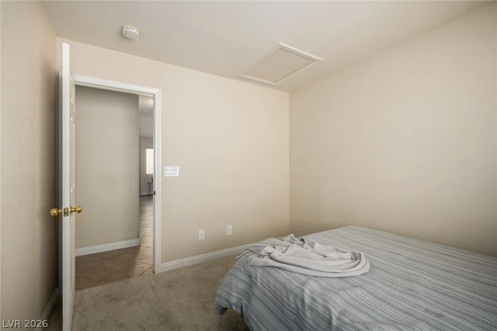 2821 Woodland Park, North Las Vegas, NV 89086