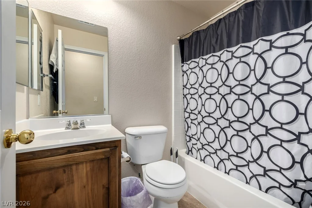 2821 Woodland Park, North Las Vegas, NV 89086