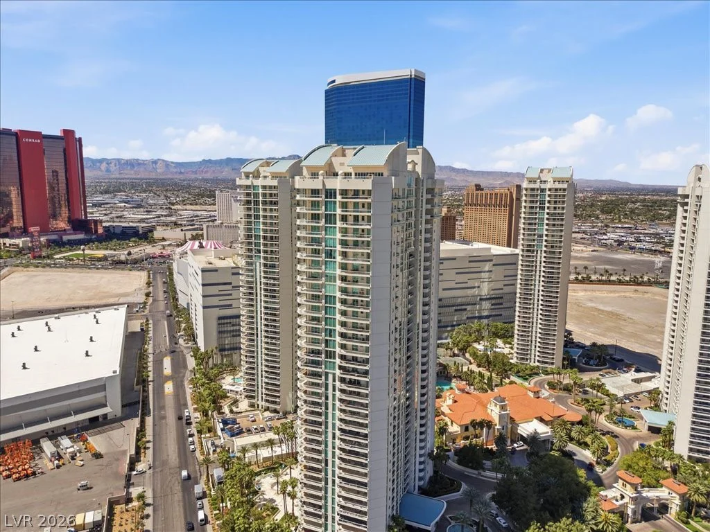 2857 Paradise, Las Vegas, NV 89109