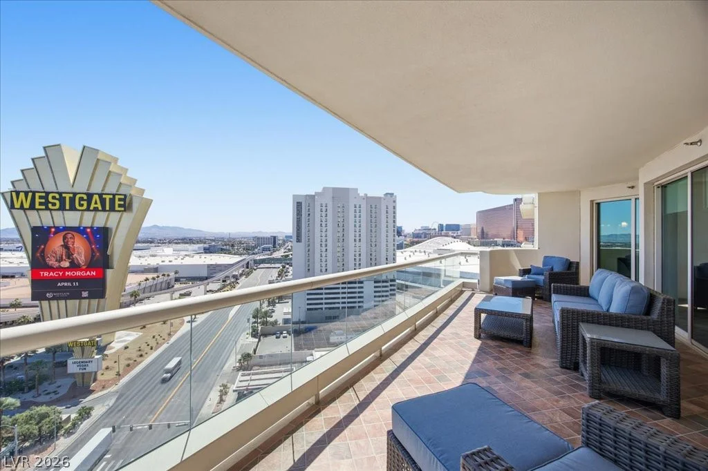 2857 Paradise, Las Vegas, NV 89109